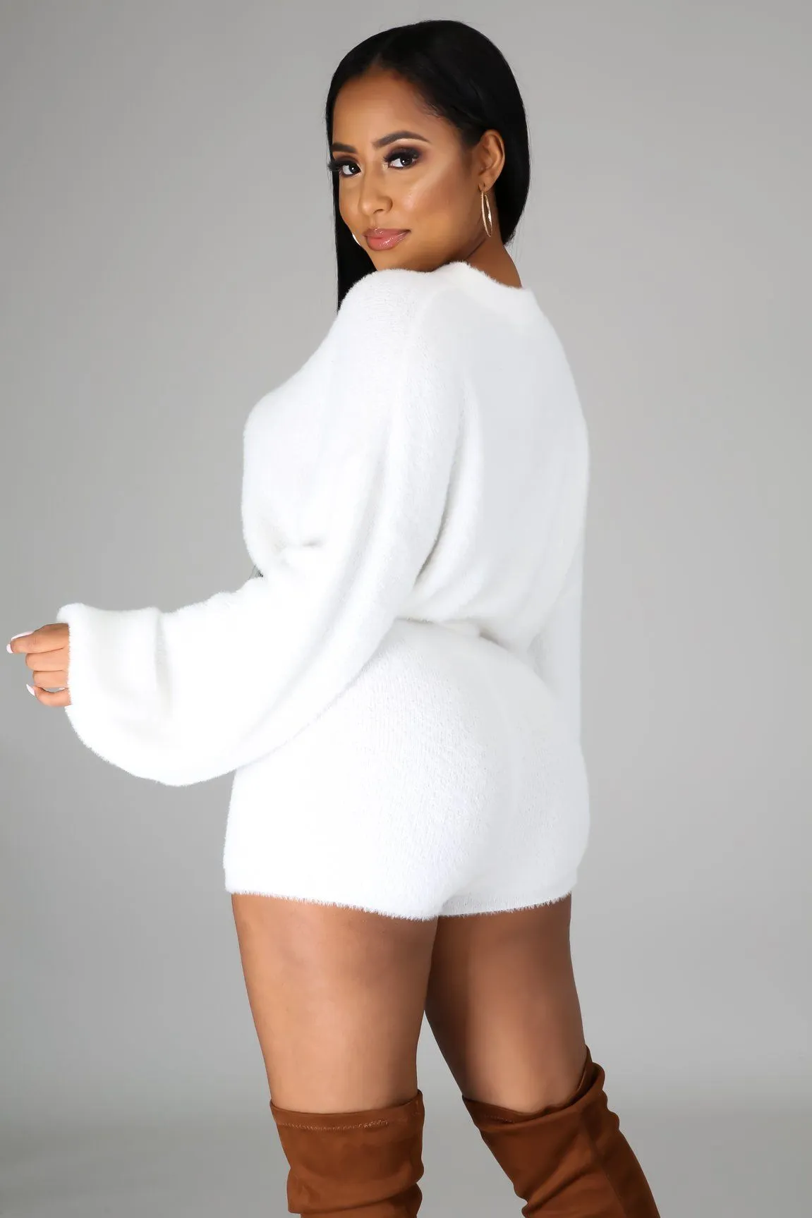 Fuzzy Feels Short Set