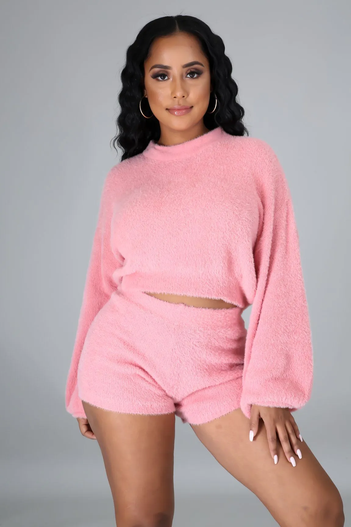 Fuzzy Feels Short Set