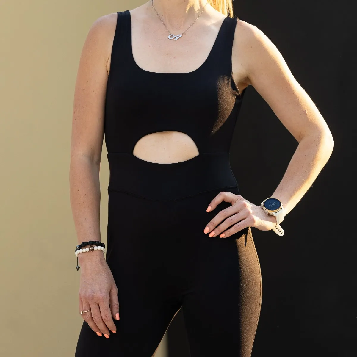 Hourglass Bodysuit | Black