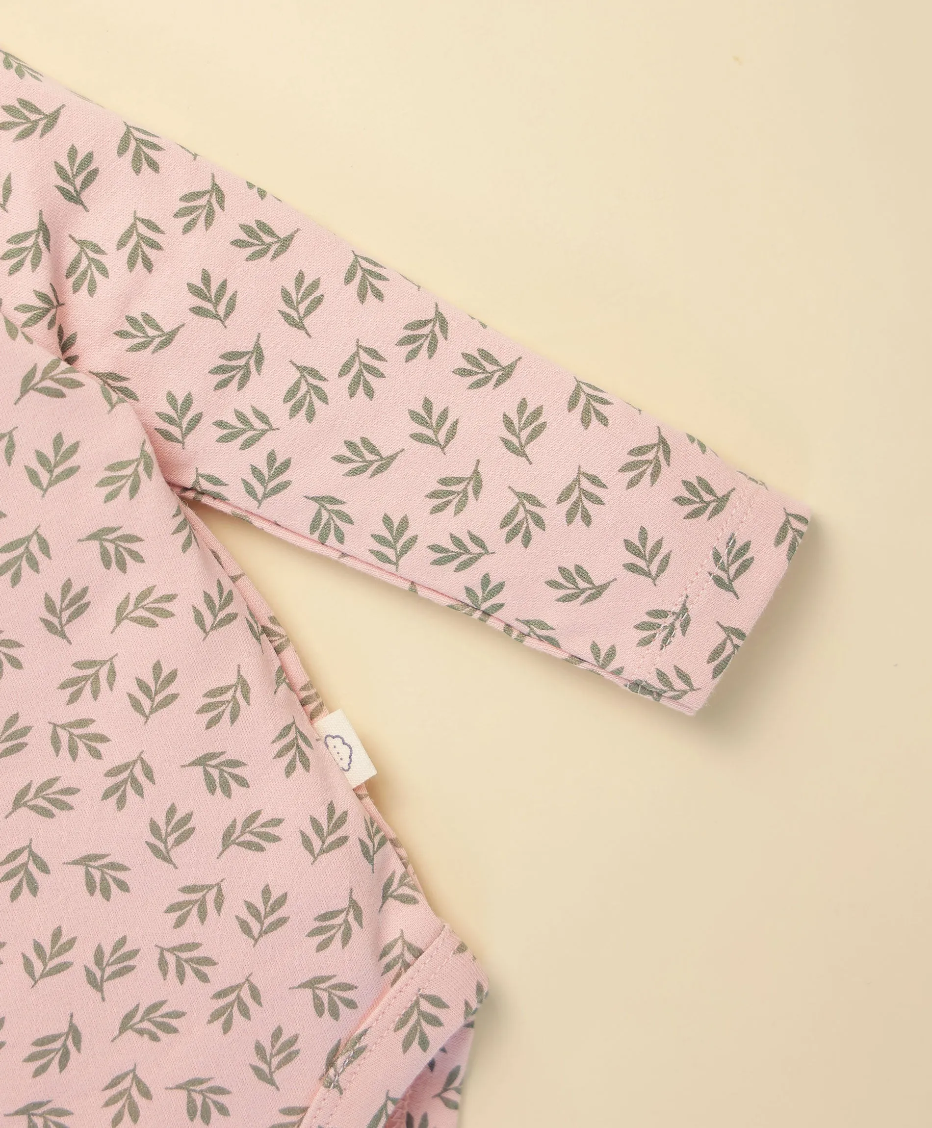 Long sleeve baby bodysuit - Leaf on pink