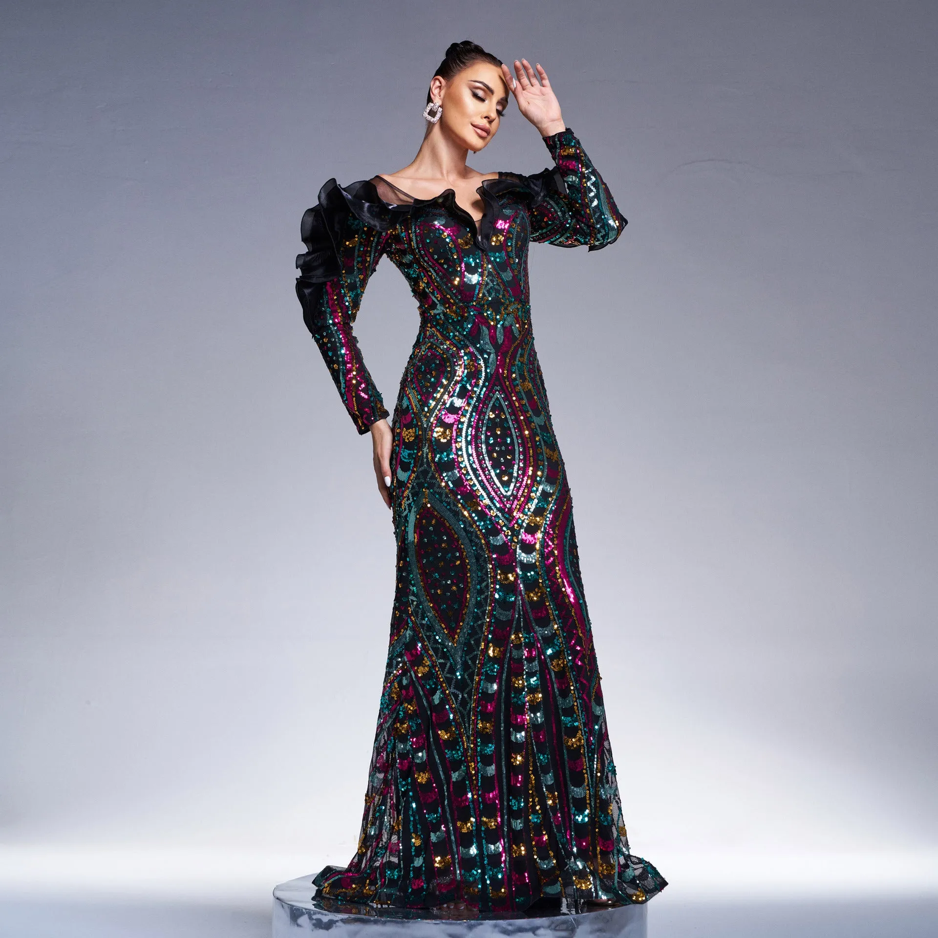 Long Sleeve V Neck Cutout Long Sequined Fishtail Evening Dress