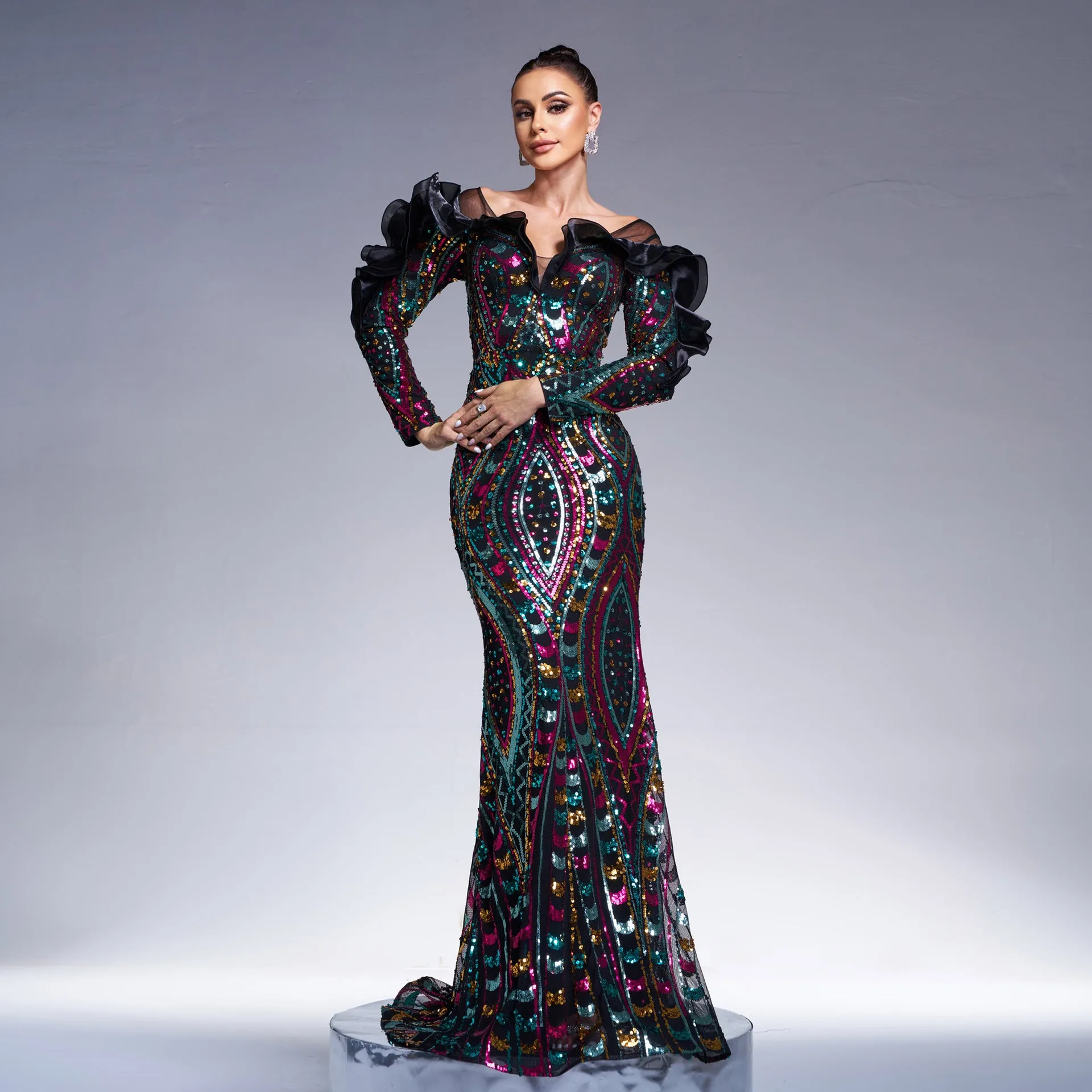 Long Sleeve V Neck Cutout Long Sequined Fishtail Evening Dress