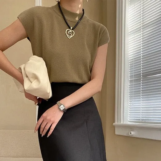 Miyo Casual Smock Neck Knit Top