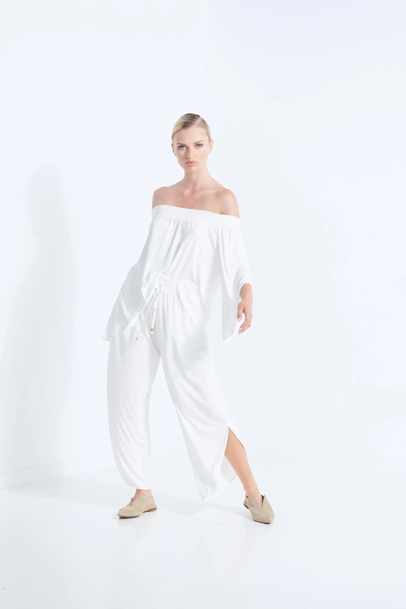 Naevia Off the Shoulder Top - White Dew