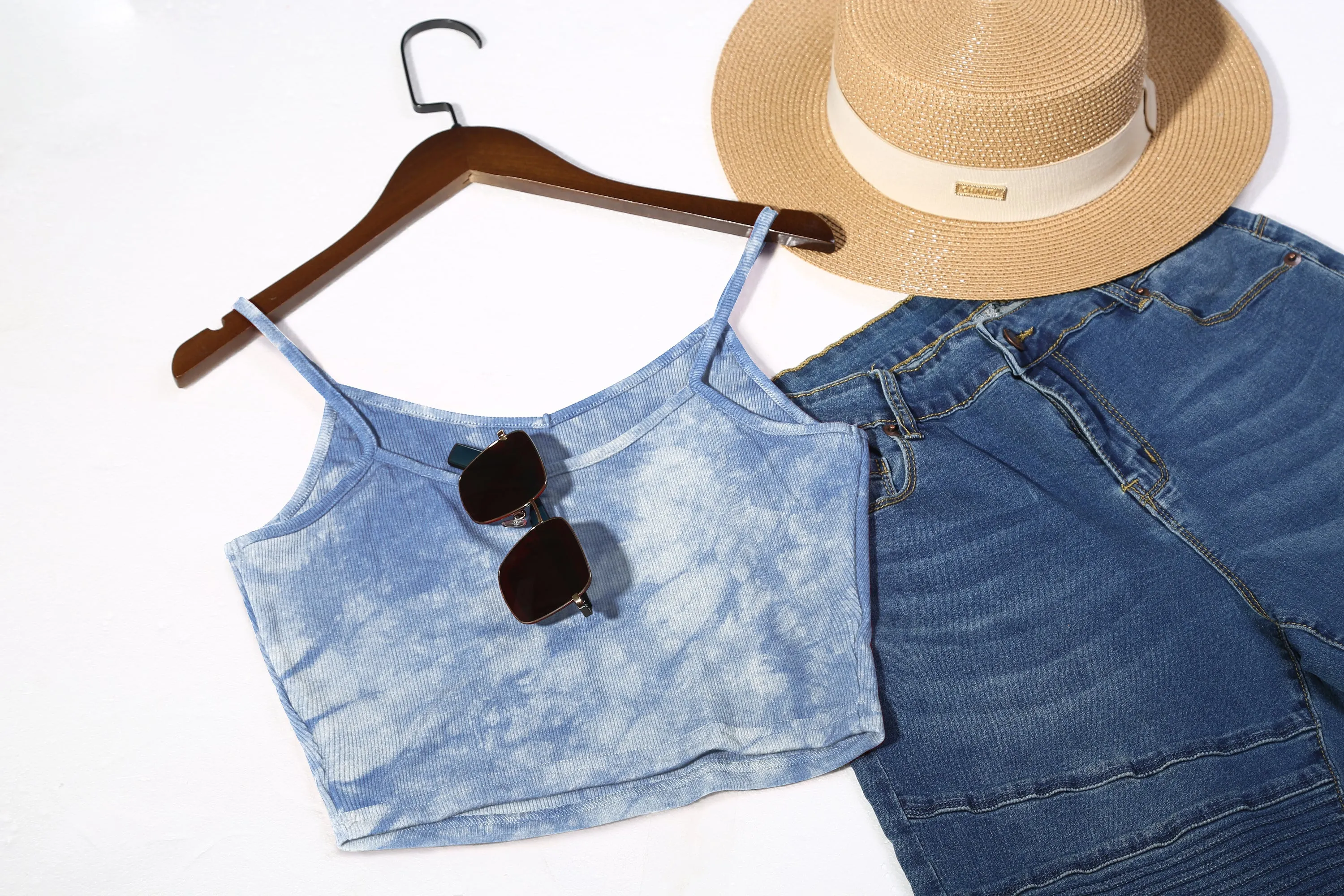 Sleeveless V Neck Casual Ribbed Knit Cami Crop Top- Multicolor