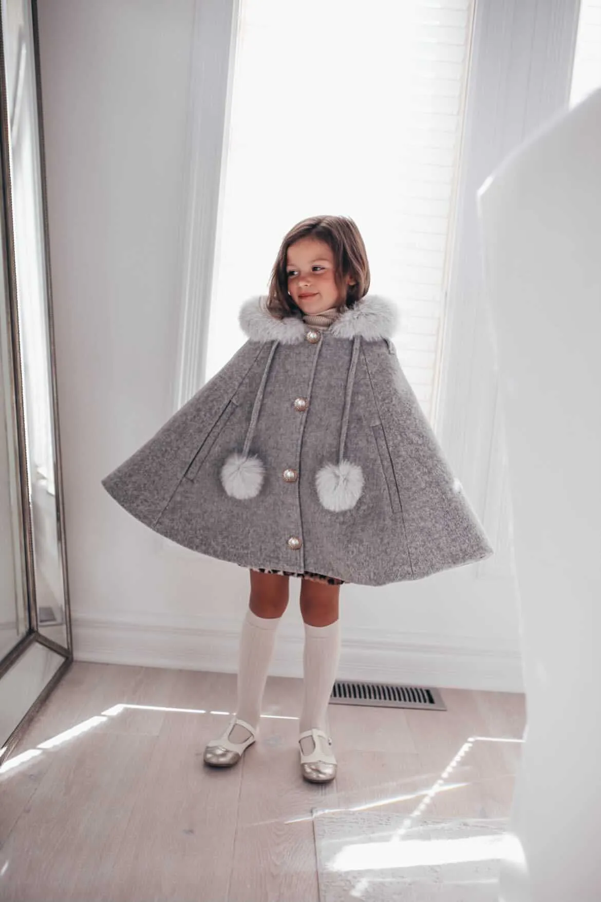 Victoria for MI LOVES Collaboration!!Beautiful DOVE Cape with Luxurious Fox fur Collar and pom-poms.