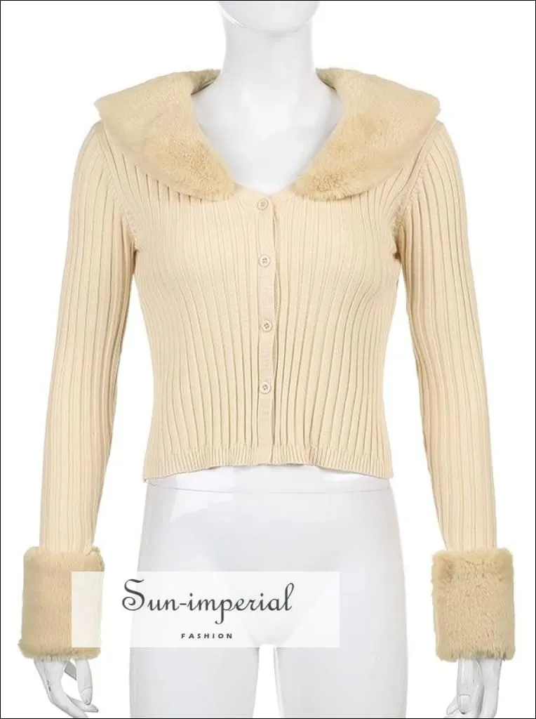 Women Green Plush Faux Fur Collar and Cuff Knit Cropped Cardigan